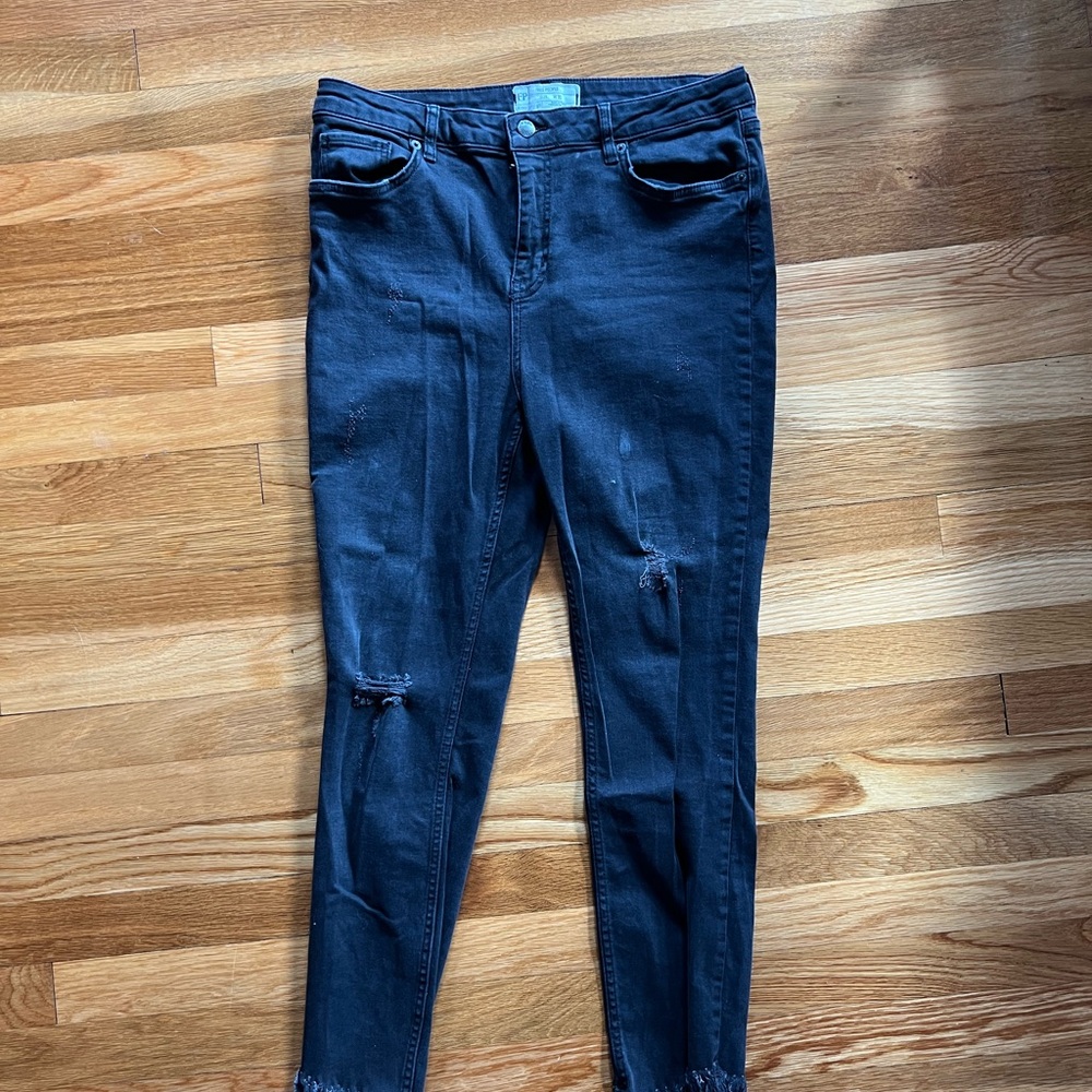 Free People Women's Black Distressed Jeans